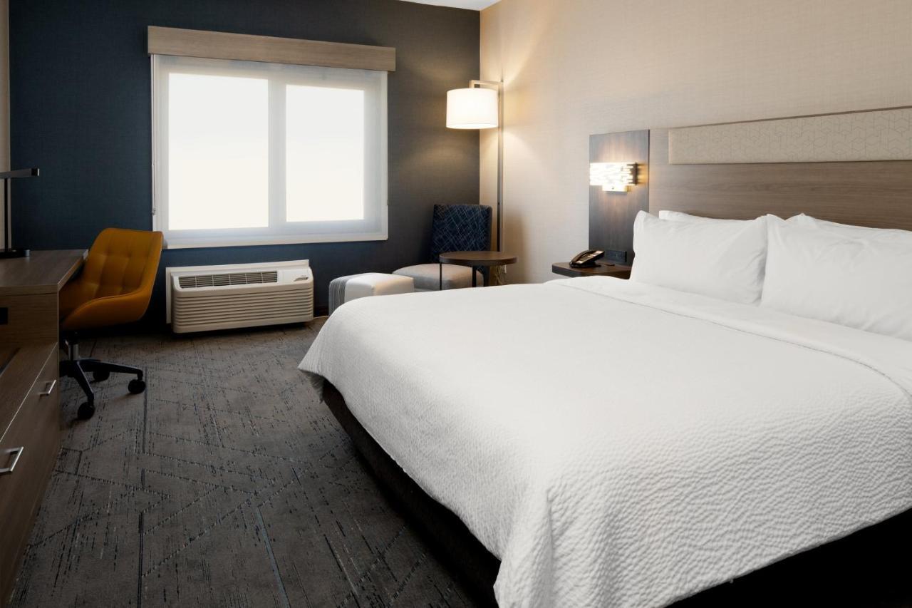 Holiday Inn Express & Suites - Hollister By Ihg Dış mekan fotoğraf