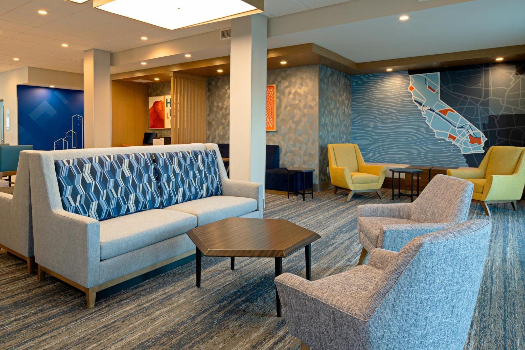 Holiday Inn Express & Suites - Hollister By Ihg Dış mekan fotoğraf